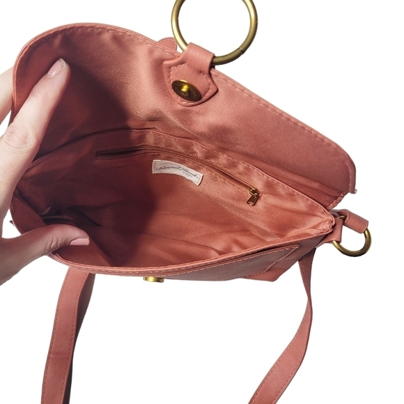 Universal Thread Crossbody Blush Bag Purse - Picture 5 of 6